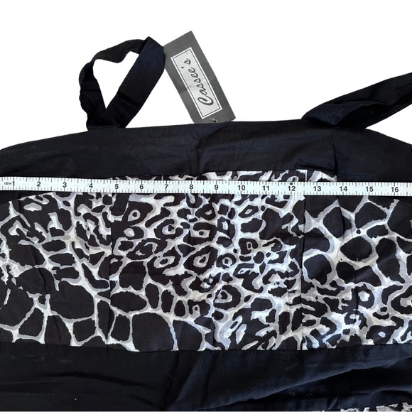 Stylish Black and White Leopard Print Dress - Picture 9 of 11